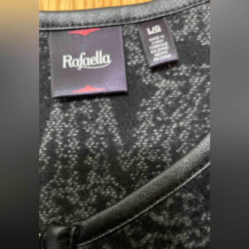Wrap Cover-up By Rafaella Size Large - Picture 4 of 4